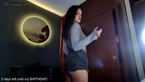 Hello Katty lovers  online show from January 17, 12:20 am
