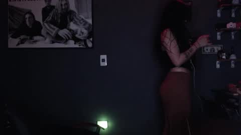      online show from November 7, 3:53 am