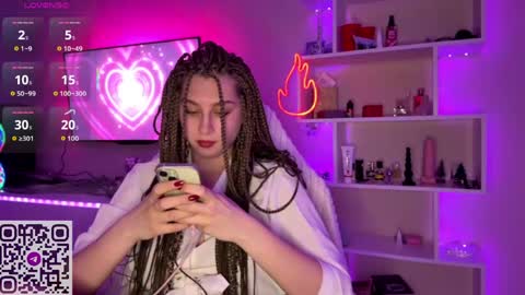 Olivia online show from April 25, 8:06 pm