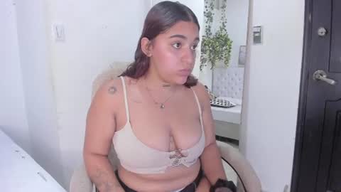 katy_sam online show from June 11, 11:52 am
