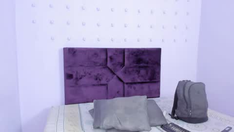 KATY online show from December 30, 10:45 pm