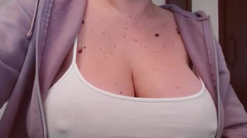 Katy online show from December 4, 6:57 am