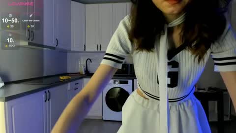 kawai_mai online show from April 24, 2:19 pm