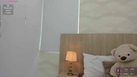   online show from September 23, 11:37 am