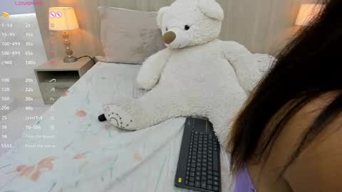   online show from February 21, 2:38 pm