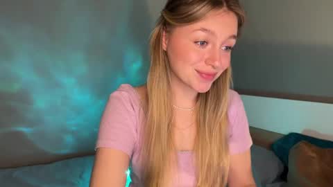 Anna online show from February 7, 12:31 am