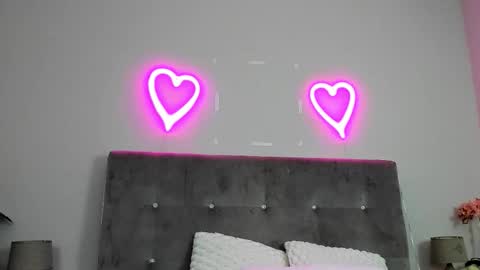 kayladiamond_ online show from September 25, 4:30 am