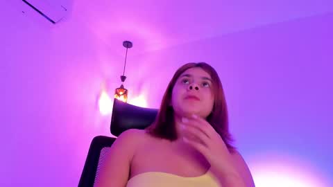      K A Y L A      online show from September 19, 3:16 pm