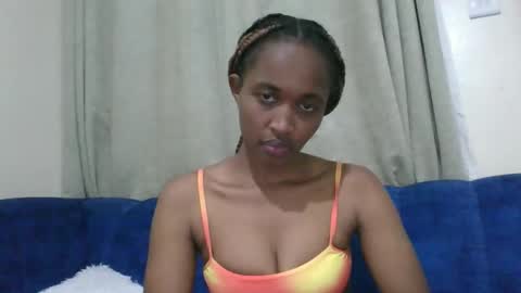 kaylar online show from December 18, 3:07 pm