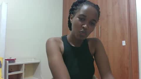 kaylar online show from March 26, 5:13 am