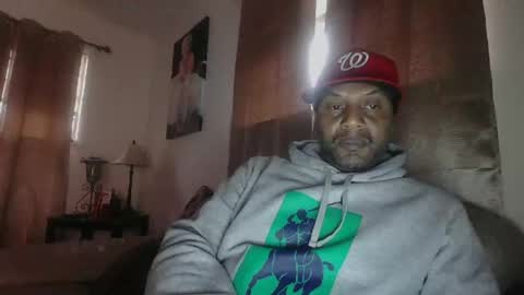 Snapshot of kayleekakesnslim chatting on February 18, 10:25 pm kaylee kakes online show from February 18, 10:25 pm