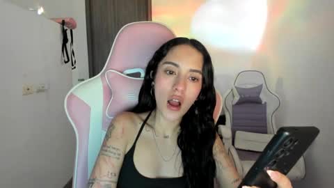 Snapshot of kaylie_xxx chatting on September 12, 10:01 pm kaylie online show from September 12, 10:01 pm