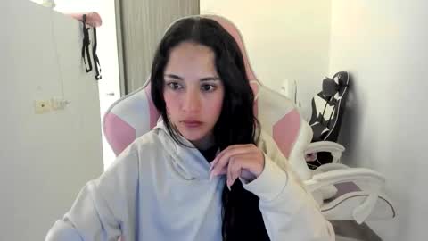Snapshot of kaylie_xxx chatting on September 22, 11:14 am kaylie online show from September 22, 11:14 am