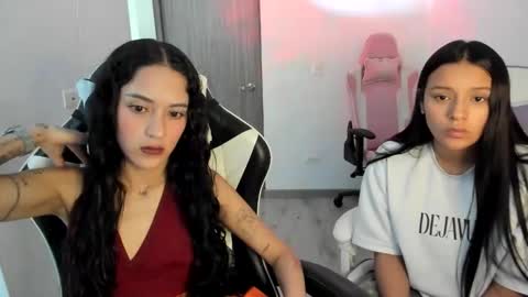 kaylie online show from December 4, 7:57 pm