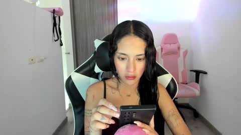 kaylie online show from October 1, 6:29 pm