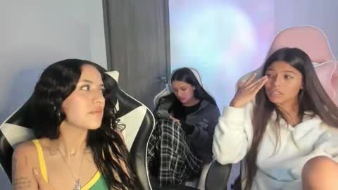 kaylie online show from January 8, 9:53 pm