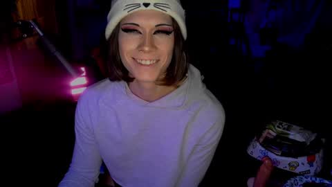 kaynatix online show from December 14, 6:13 am