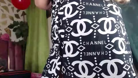 KAZSANDRAH online show from February 12, 5:22 am