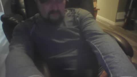 kchristi325 online show from December 3, 11:51 pm