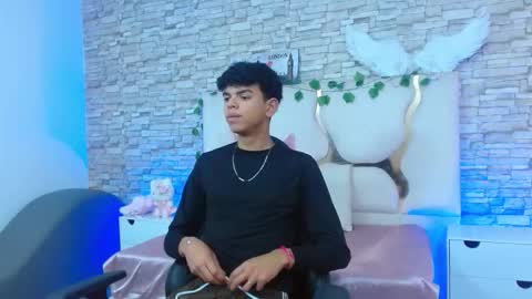  keahi  online show from March 20, 6:46 pm