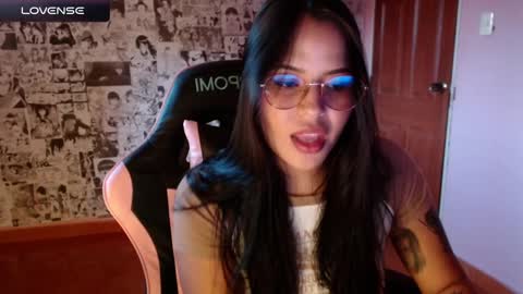 Kimk online show from February 19, 10:09 pm