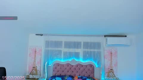 Snapshot of keila_mendoza chatting on February 15, 11:47 pm Keila online show from February 15, 11:47 pm