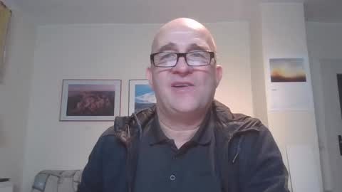 Snapshot of keilie1 chatting on December 8, 12:46 am keilie1 online show from December 8, 12:46 am