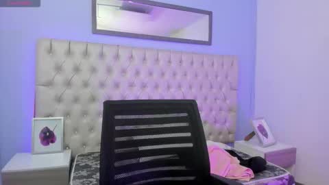 Keily Morgan online show from October 21, 2:16 am