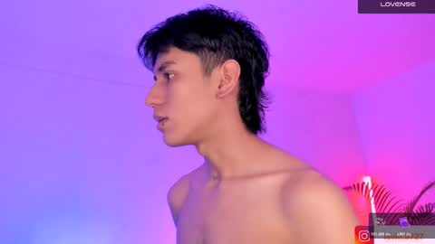 Alejandro Gonzalez online show from November 2, 3:17 am