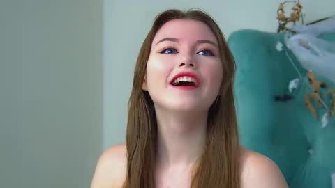 Keira online show from October 28, 6:31 pm