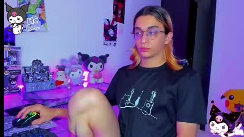 Keita moon online show from November 17, 7:49 pm