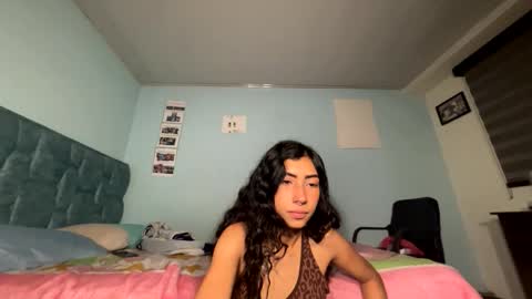 keithandbelsebu online show from December 23, 12:50 am