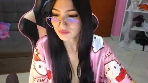 keity_luna online show from November 13, 9:39 pm