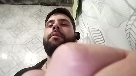 kellerjona717 online show from September 30, 5:40 am