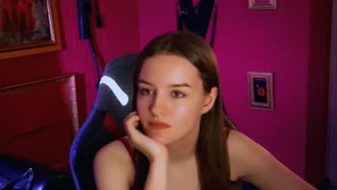 KellieBanshe online show from August 6, 8:34 am