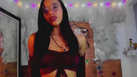 kelly__thomson online show from February 7, 10:19 pm