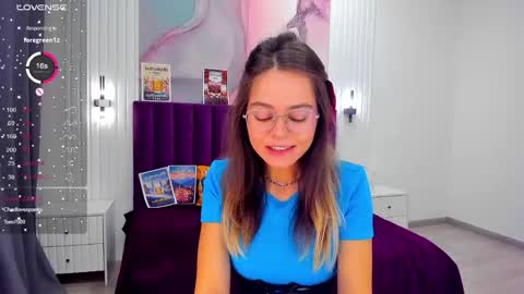 Snapshot of kelly_cuutie chatting on September 21, 1:09 am Kelly online show from September 21, 1:09 am