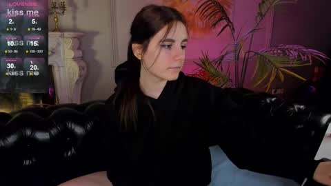 Kelly online show from February 20, 5:41 pm