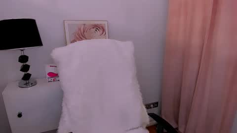 Kelly online show from March 21, 8:19 am