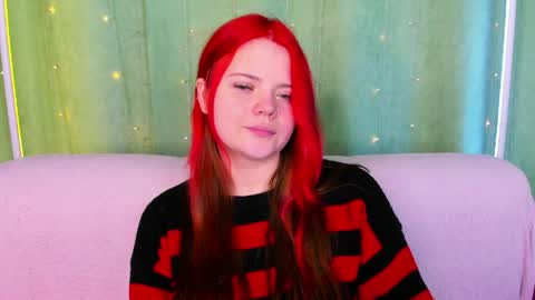 Kellyfiery online show from April 12, 8:40 am