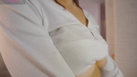 Kelly online show from October 24, 7:47 pm