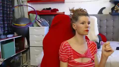 kelly online show from February 23, 10:17 am
