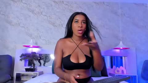 Kelly online show from February 3, 4:14 am