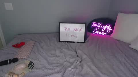 Kelsea Rae online show from November 2, 5:18 am