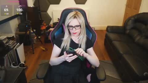 Snapshot of kelseycobalt chatting on March 8, 10:34 pm kelseycobalt online show from March 8, 10:34 pm