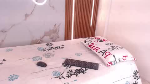 Samanta  online show from February 25, 12:09 pm