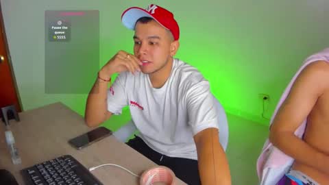 kelvin_hot276 online show from March 31, 3:07 am