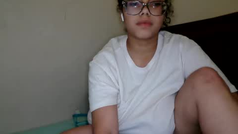 kelx0 online show from March 3, 11:24 pm