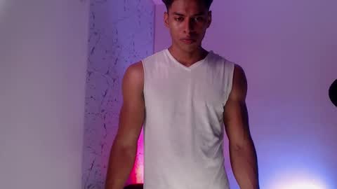 ken__owensx online show from February 20, 6:37 am