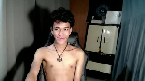 Ken online show from October 27, 6:52 pm